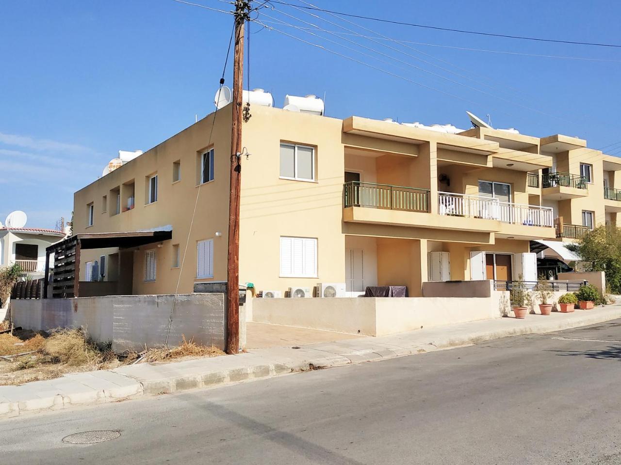 Kissos Apartment Paphos Luaran gambar